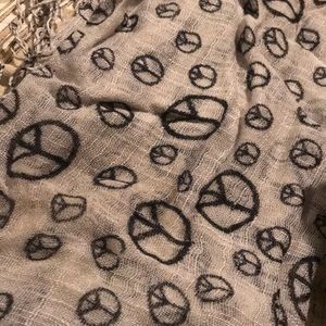 Peace sign scarf